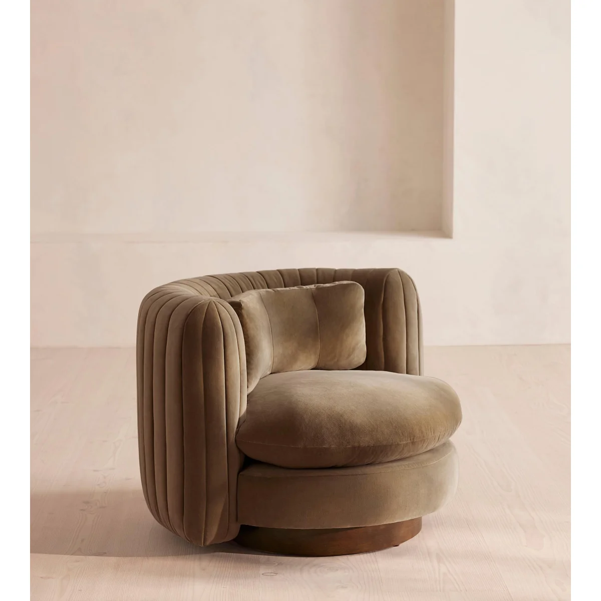 Vivienne Armchair, Velvet, Truffle, UK – image 2