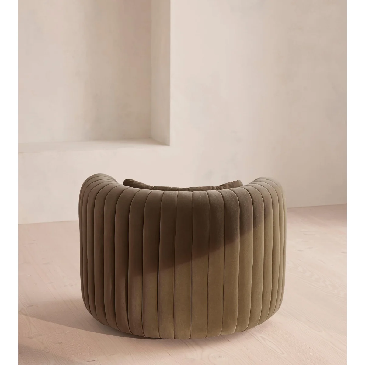 Vivienne Armchair, Velvet, Truffle, UK – image 5