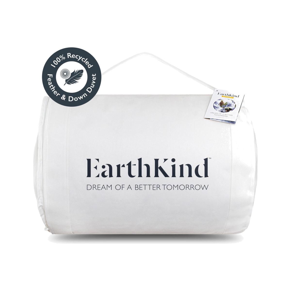 EarthKind Luxury Feather & Down 10.5 Tog Duvet - King size – image 1