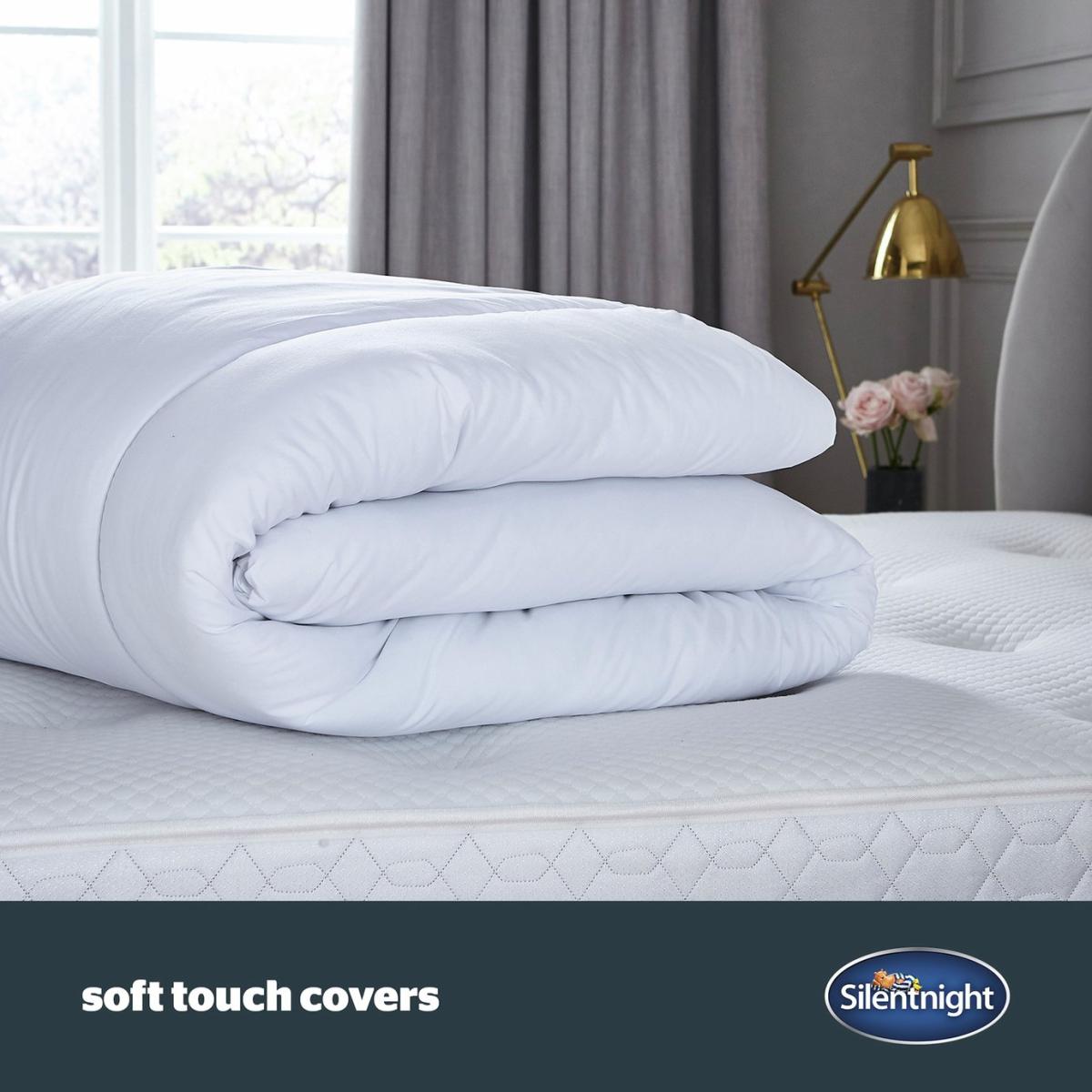 Silentnight Soft As Silk 13.5 Tog Duvet - King size – image 3