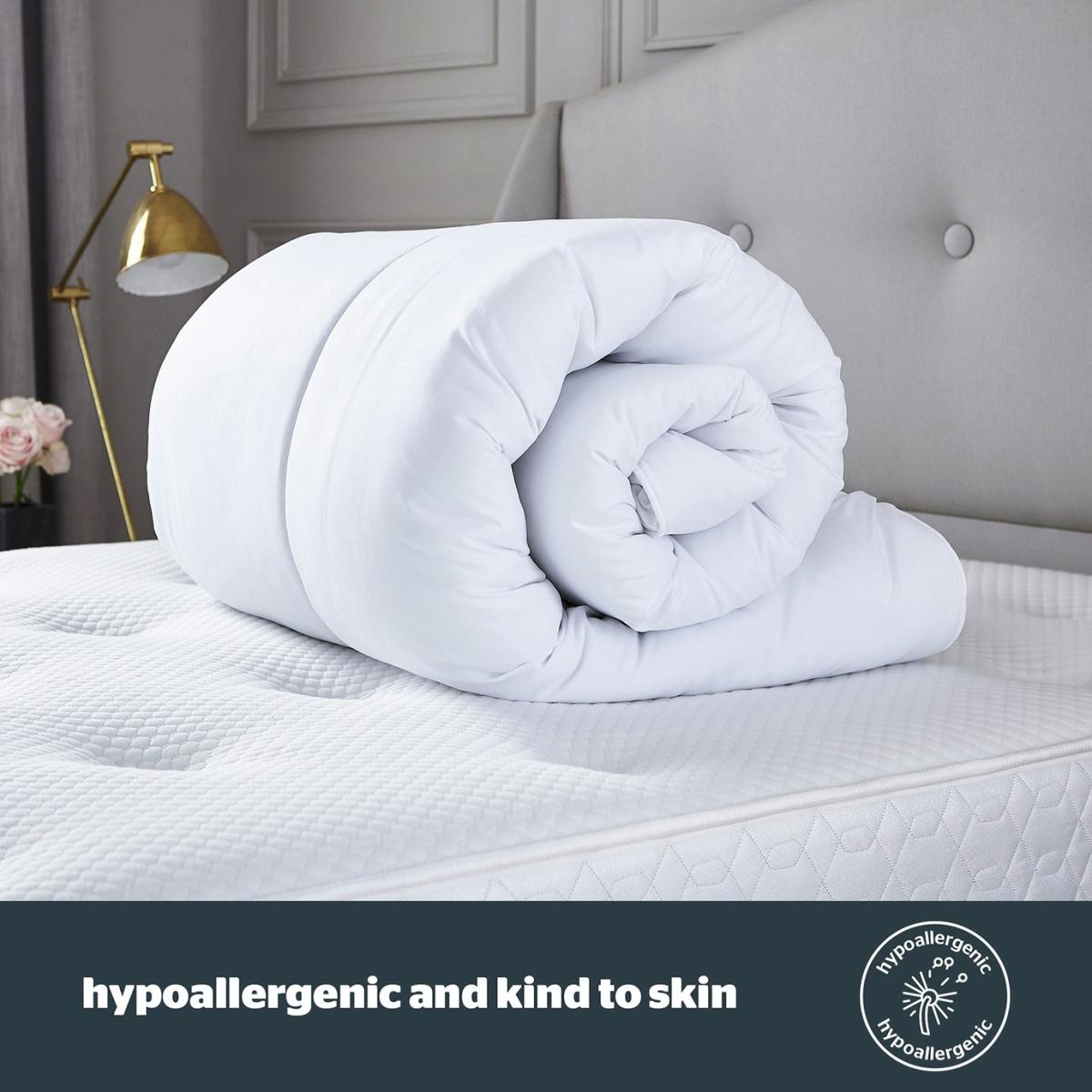 Silentnight Soft As Silk 13.5 Tog Duvet - King size – image 6
