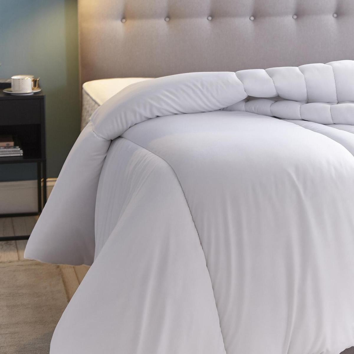 4.5-7.5 Dual Tog Duvet Perfect for Partners Cool Warm Side Bedding - White / King size – image 2