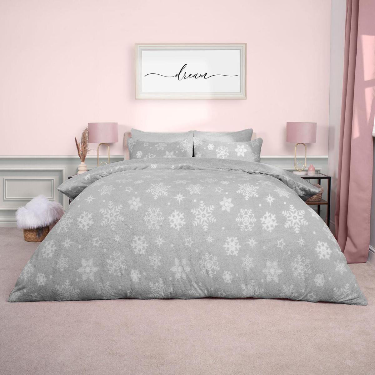 Snowflake Teddy Christmas Duvet Set - Grey / King
