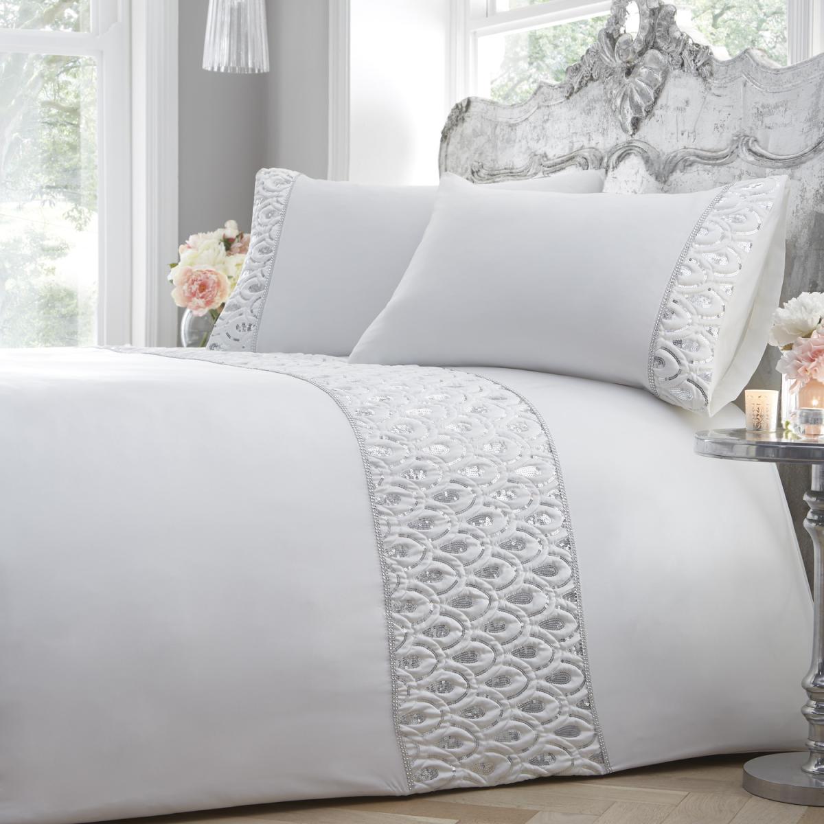 Ritz Duvet Set - White / King – image 6