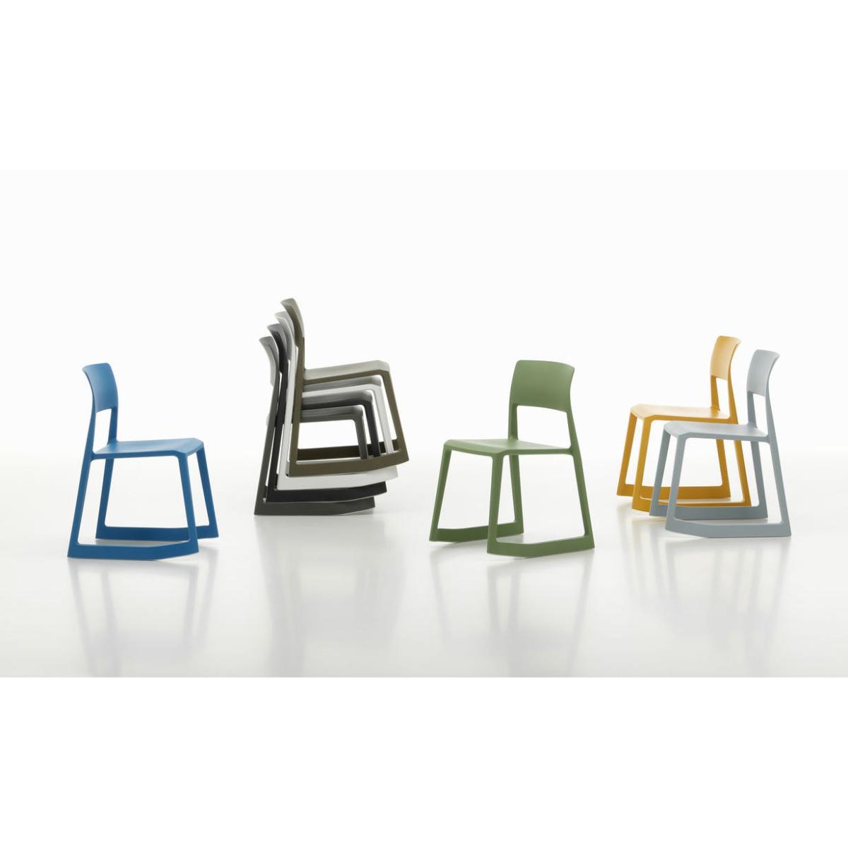 Tip Ton RE Chair - / Recycled plastic - Tilting & ergonomic by Vitra Grey – image 11