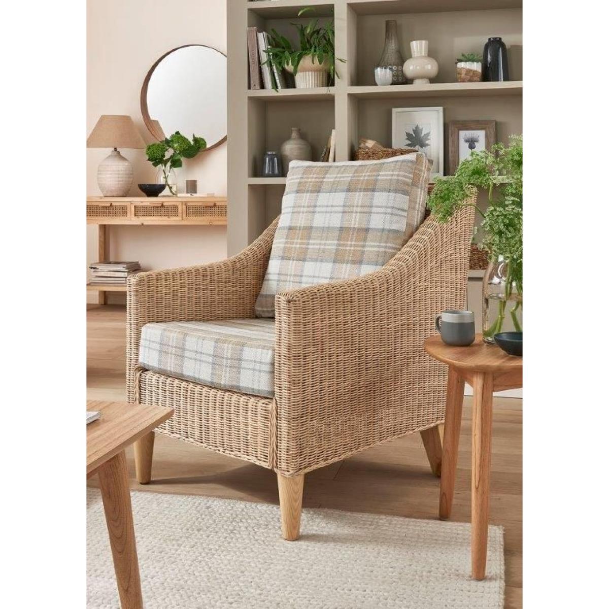 Sterling Lounging Chair Light Natural Wash – image 4