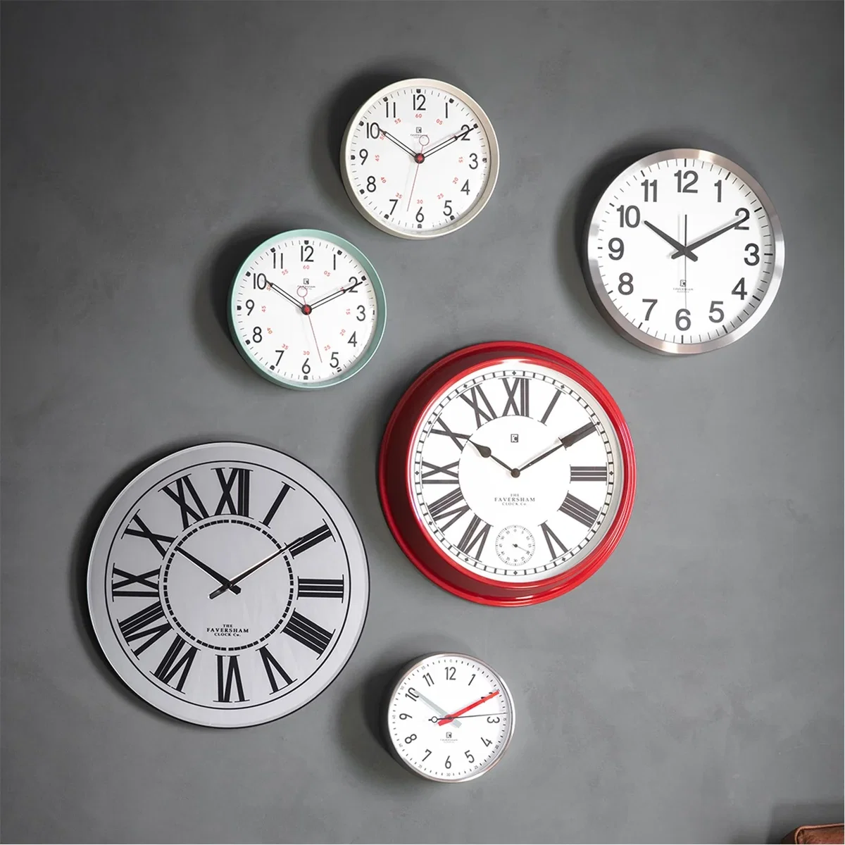 Heycroft Clock – image 3