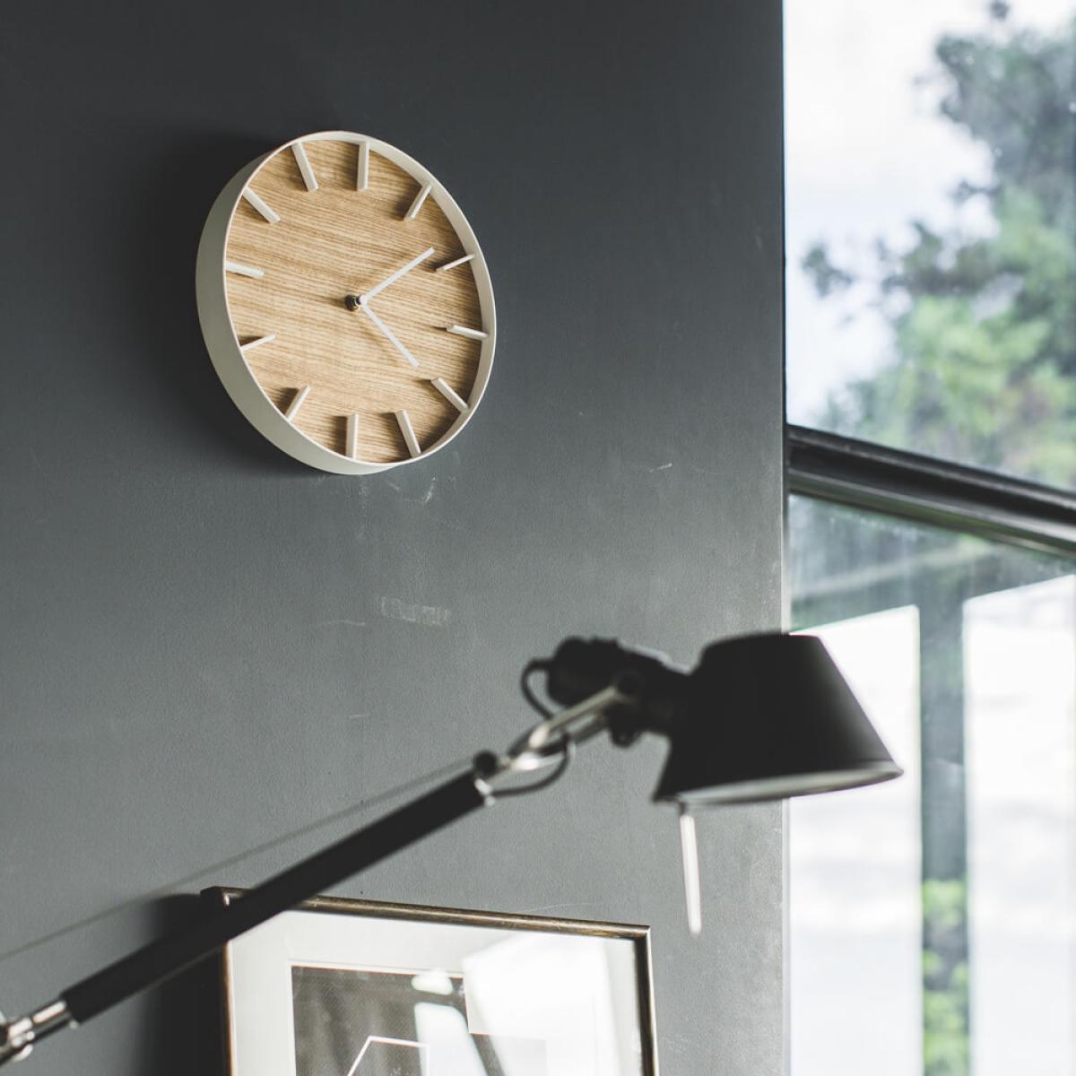 White Rin Wall Clock – image 4