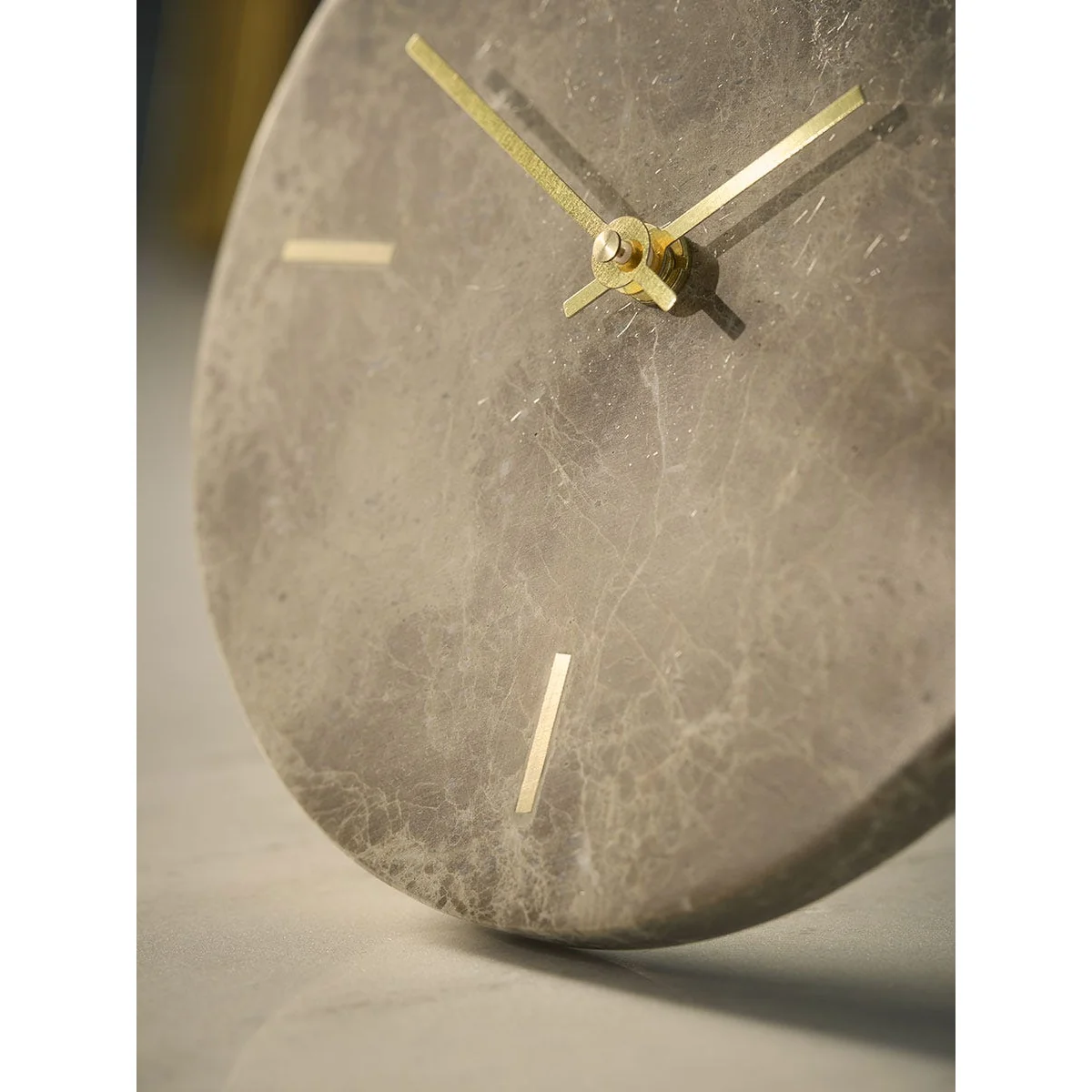 Circular Travertine Clock – image 2