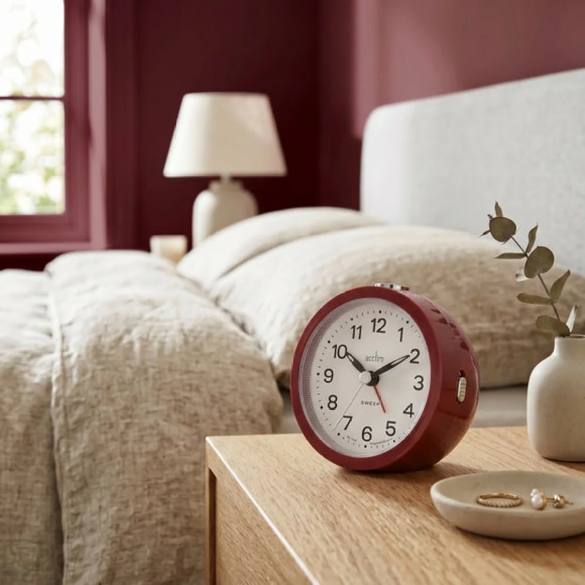 Acctim Elana Sweep Alarm Clock – image 1