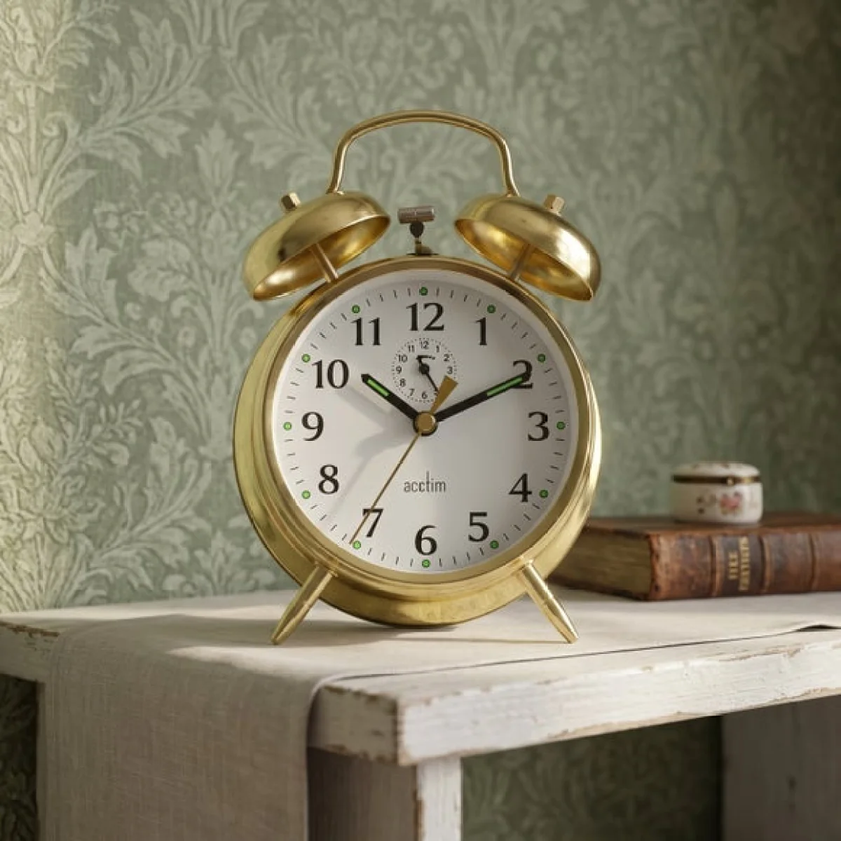 Acctim Saxon Keywound Alarm Clock – image 1