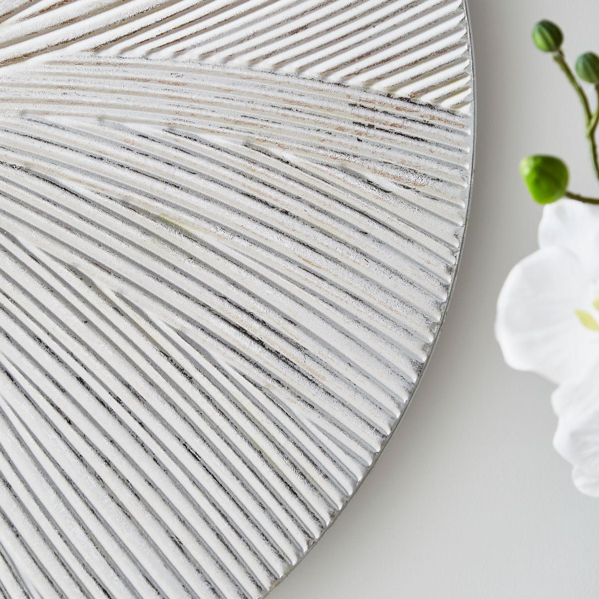 Ribbed Metal Wall Clock Silver – image 2