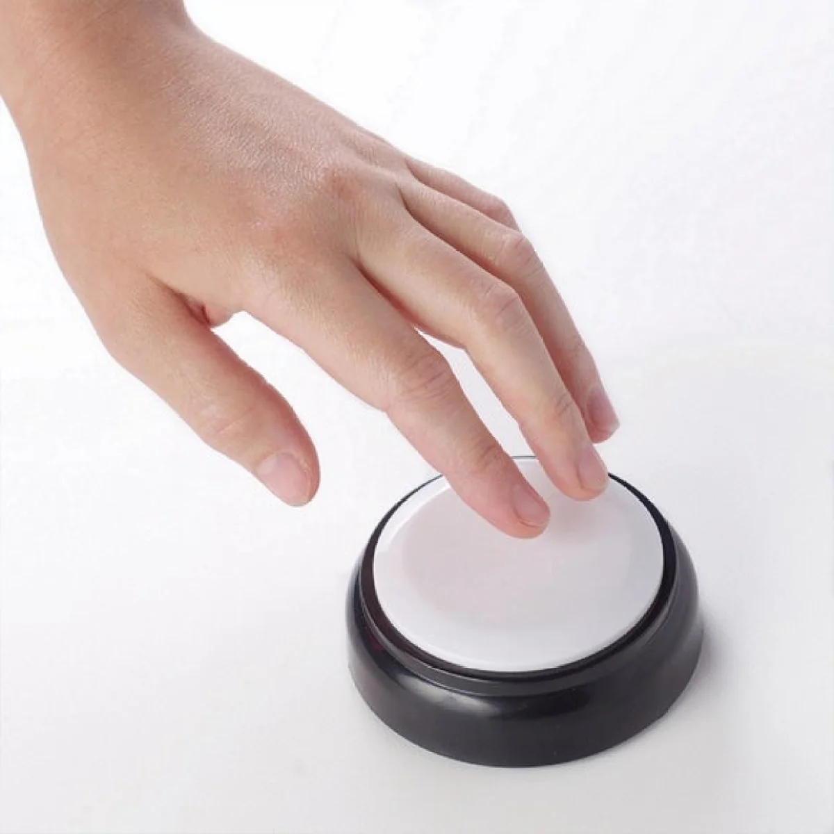 Ravencourt Talking Button Alarm Clock – image 5
