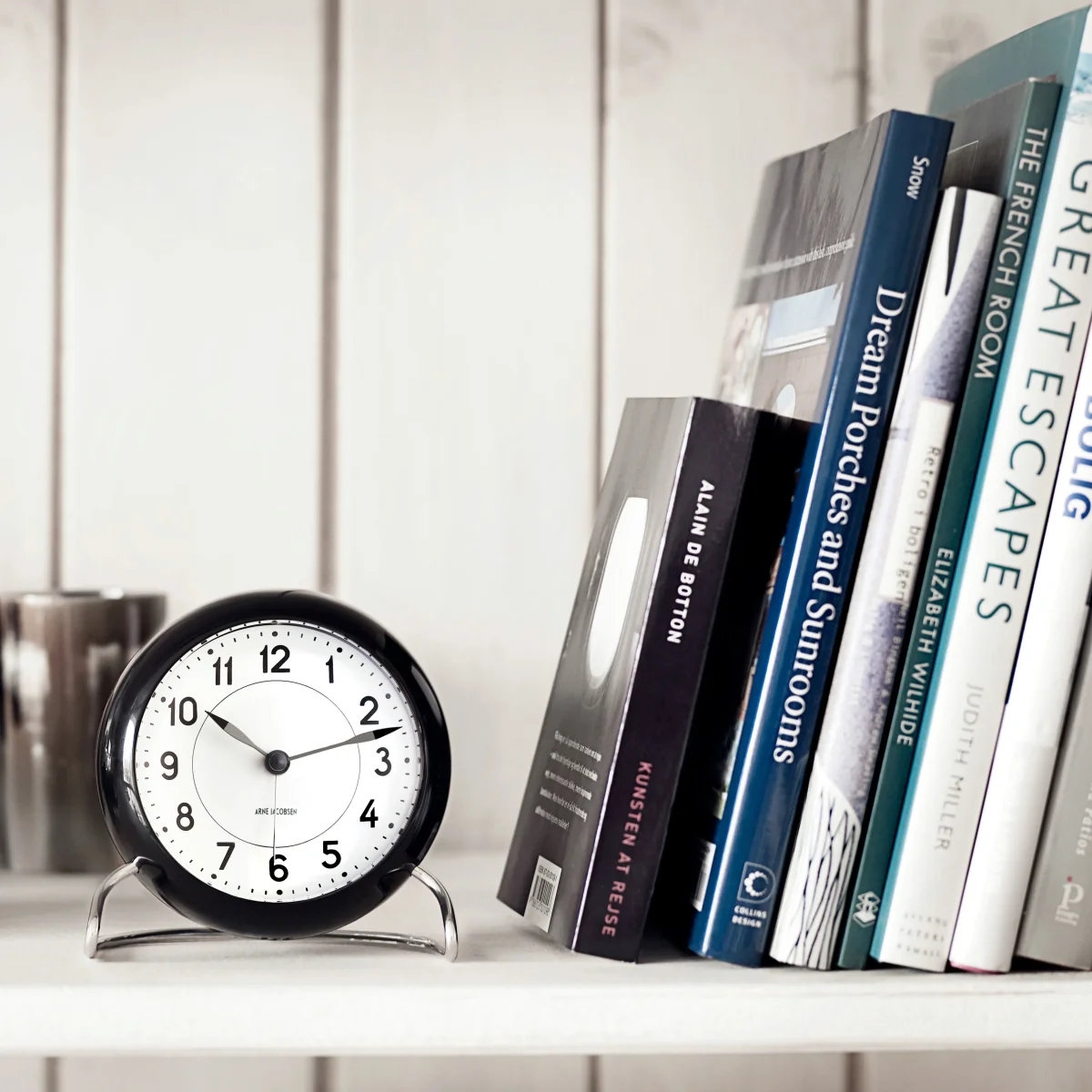 AJ Station table clock black – image 2