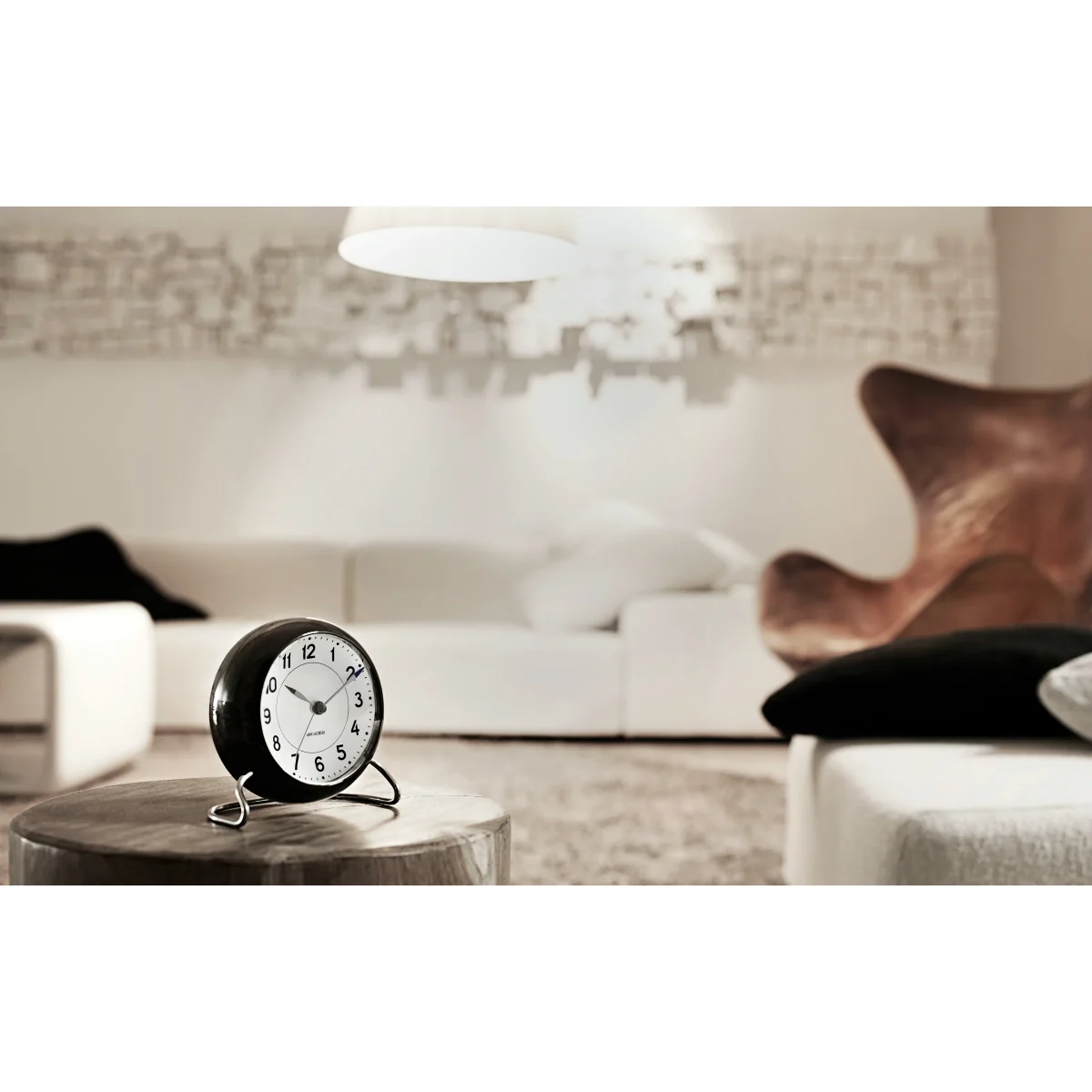 AJ Station table clock black – image 4