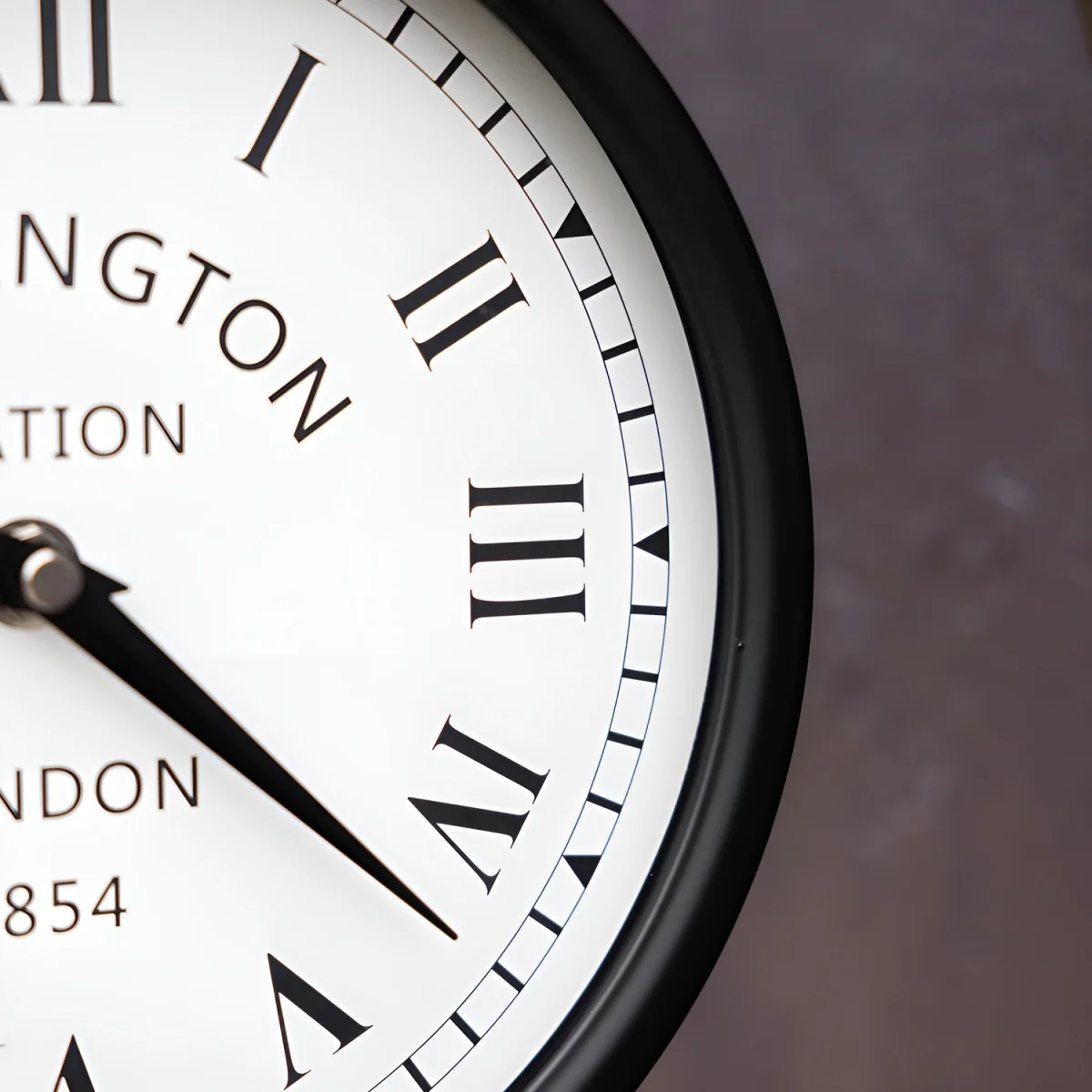 Double Sided Paddington Station Clock Black Bracket 31cm Diameter - Black – image 4