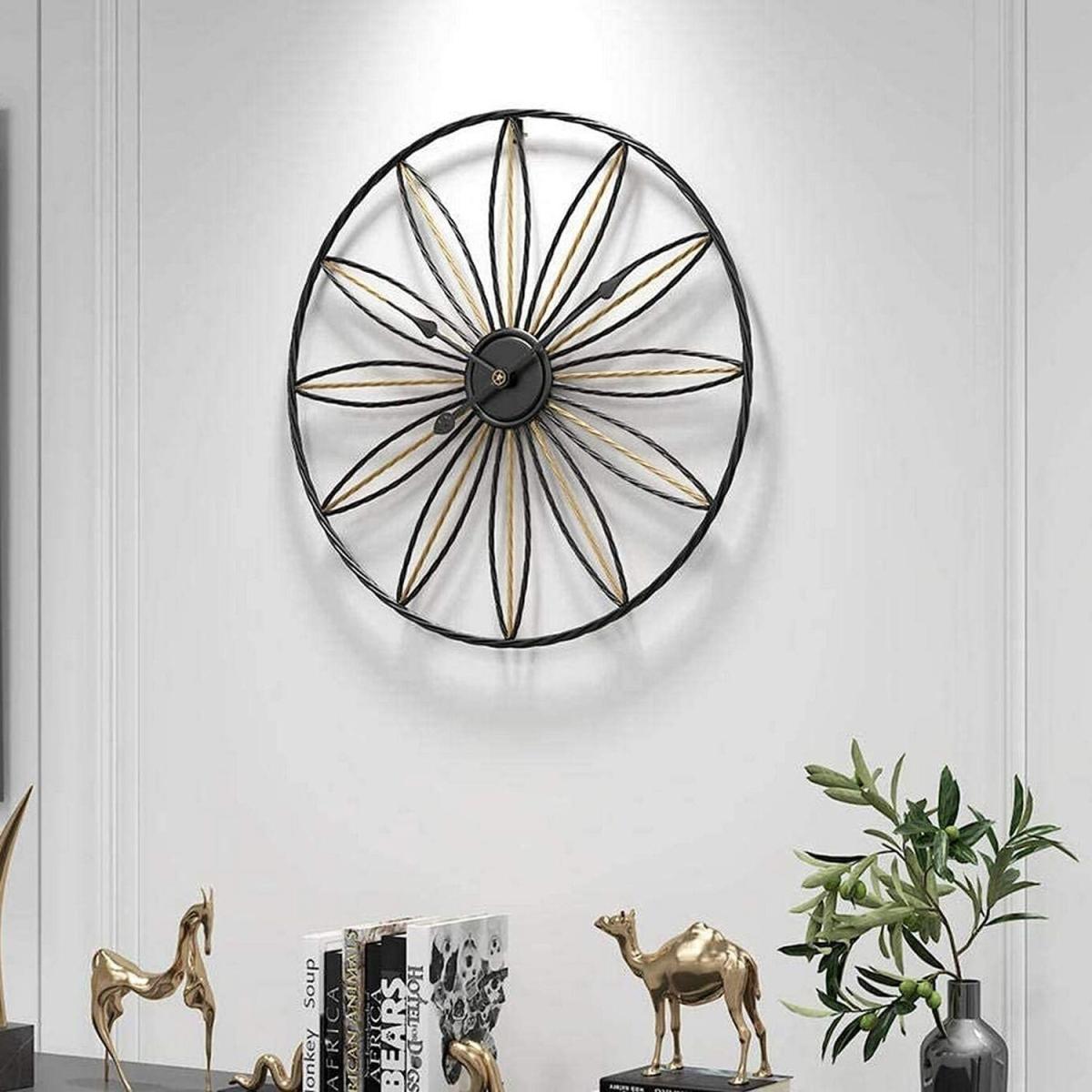 Nordic Creative Silent Metal Hanging Clock Wall Mounted - Black – image 8