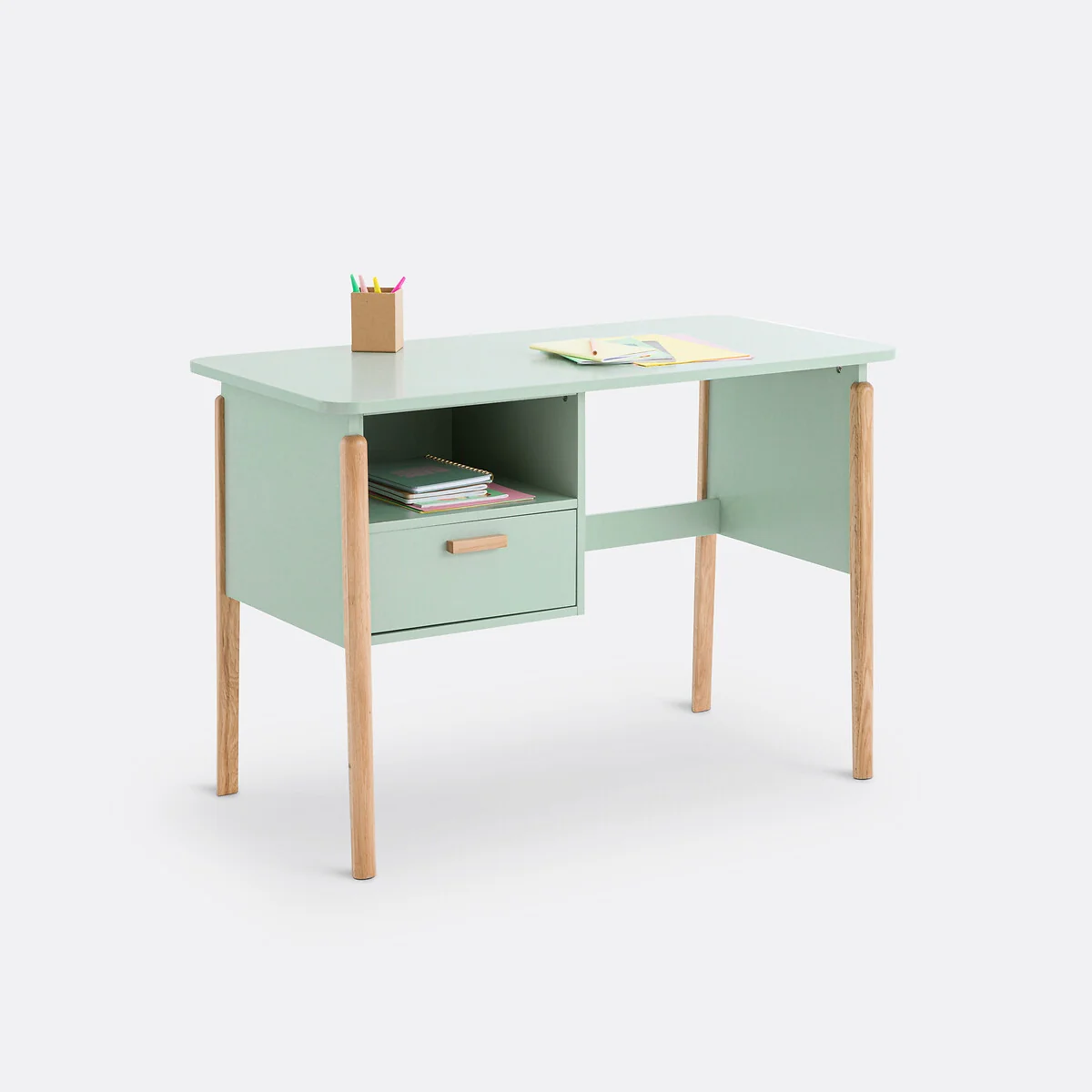 Nadil Child's Desk – image 2