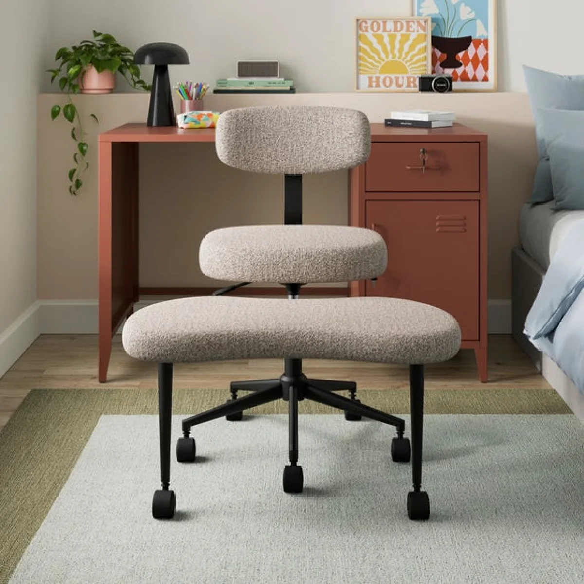 Maisie Meditation Boucle Office Chair – image 2