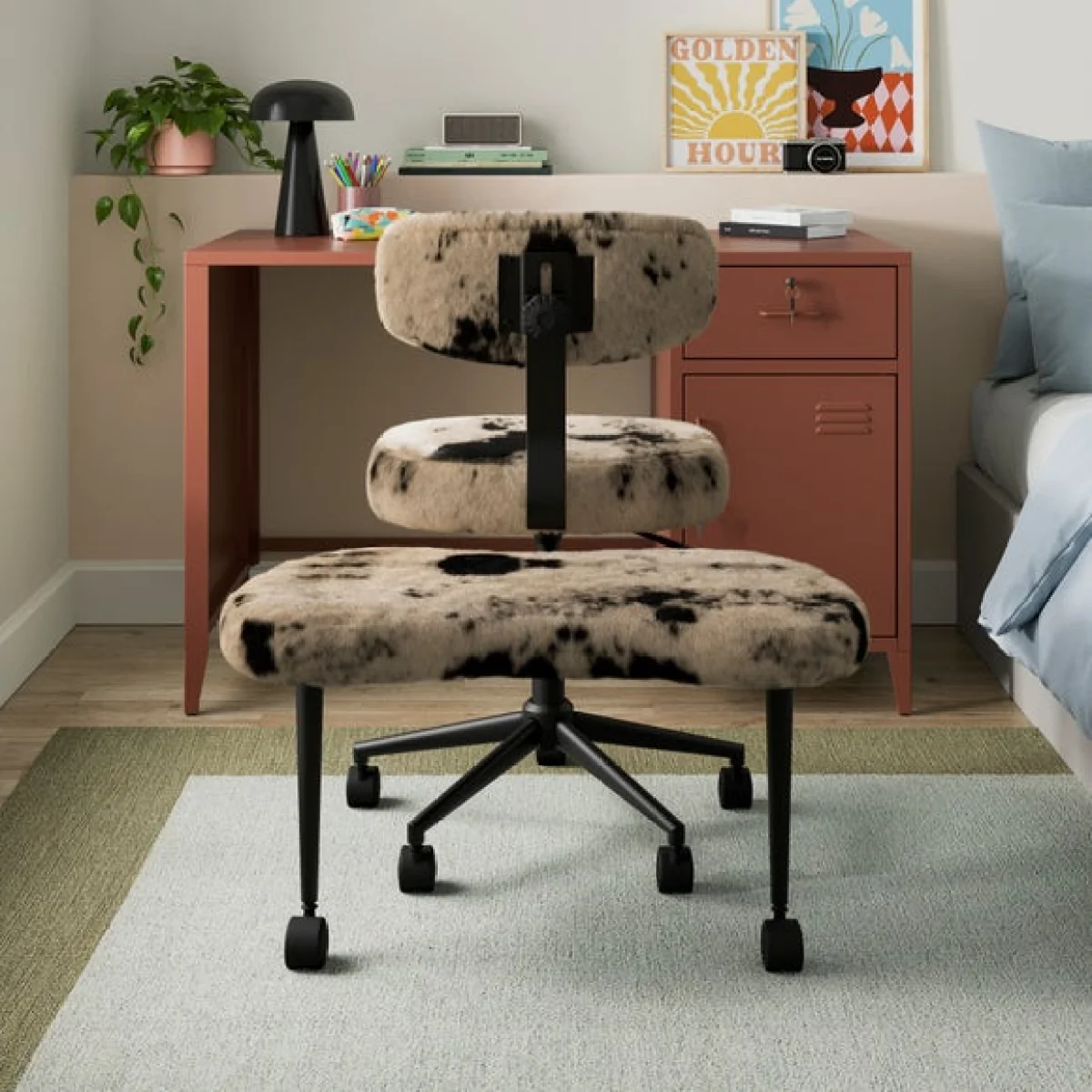 Maisie Meditation Cow Print Office Chair – image 4