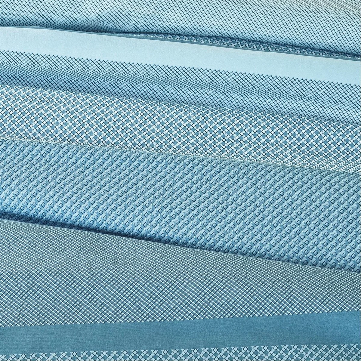 Alton Pacific Duvet Cover – image 3