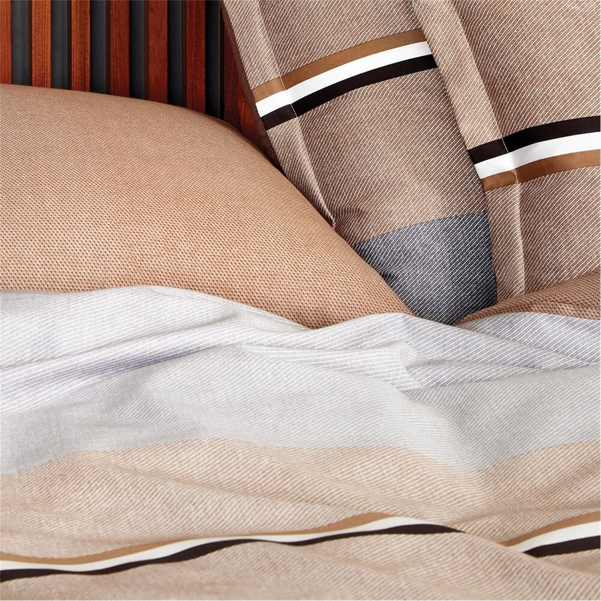 Boss Iconic Stripe Duvet Cover – image 7