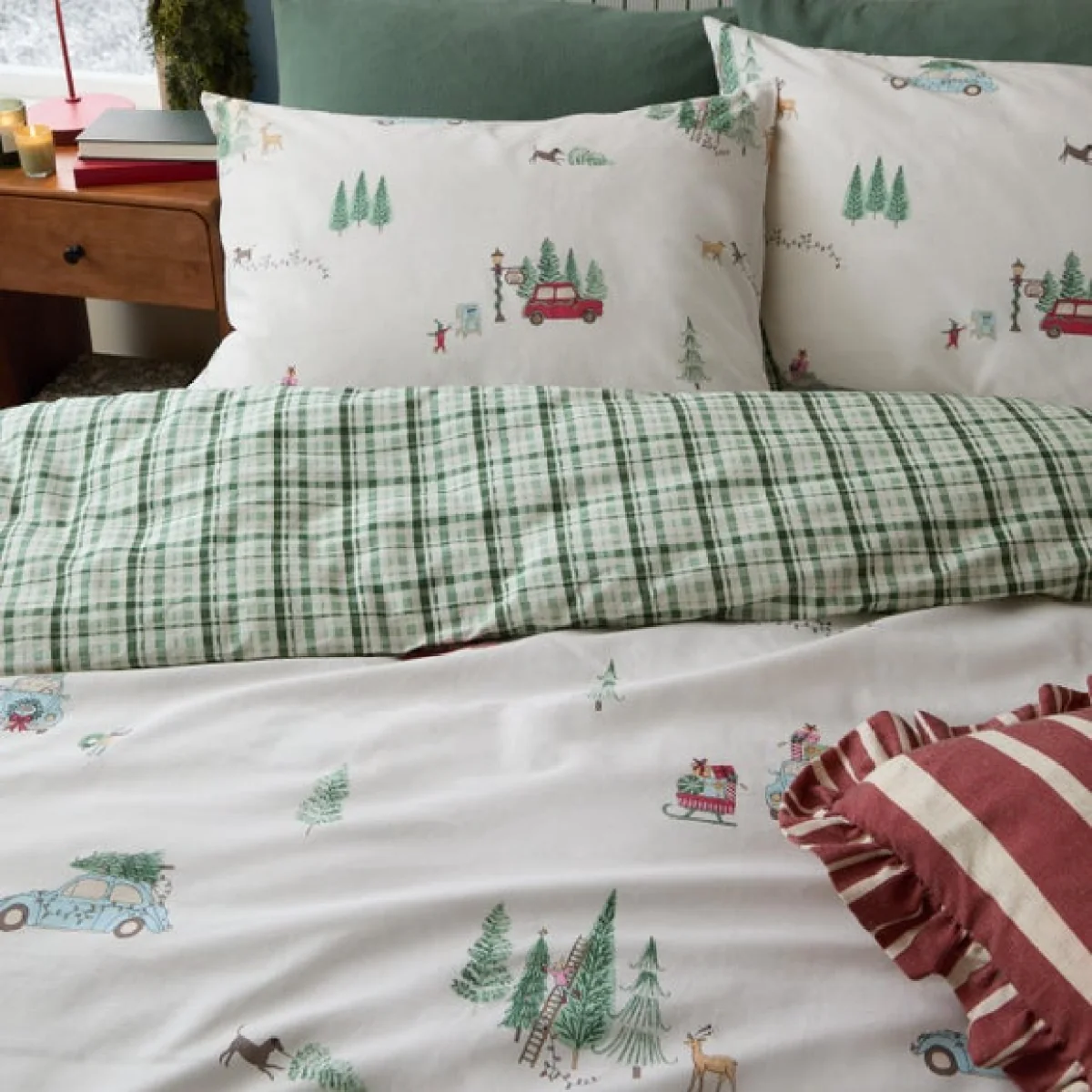 Wylder Christmas Tree Lane 100% Cotton Duvet Cover & Pillowcase Set – image 3