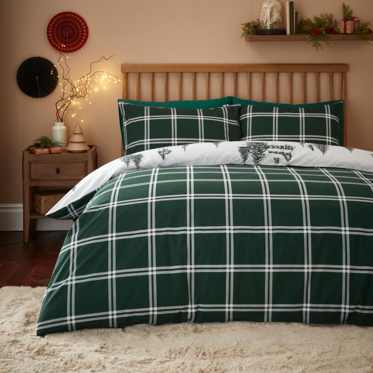 Winter Spruce Duvet Cover Set Green – image 2