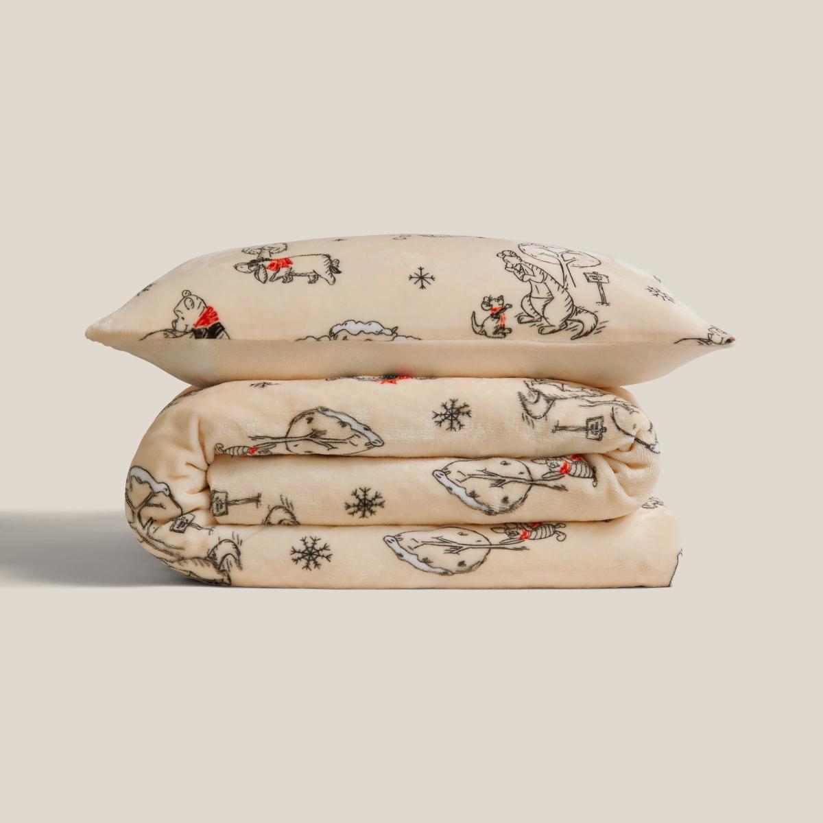 Disney Winnie the Pooh Fleece Duvet Cover and Pillowcase Set Off-White – image 4