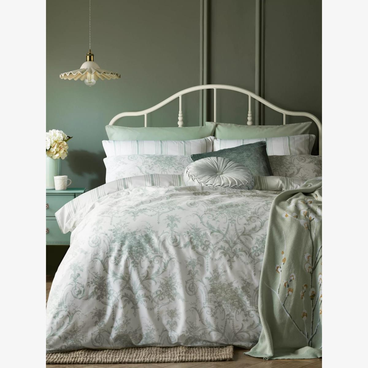 Laura Ashley Tuileries Reversible 200 Thread Count Cotton Duvet Cover Set – image 1