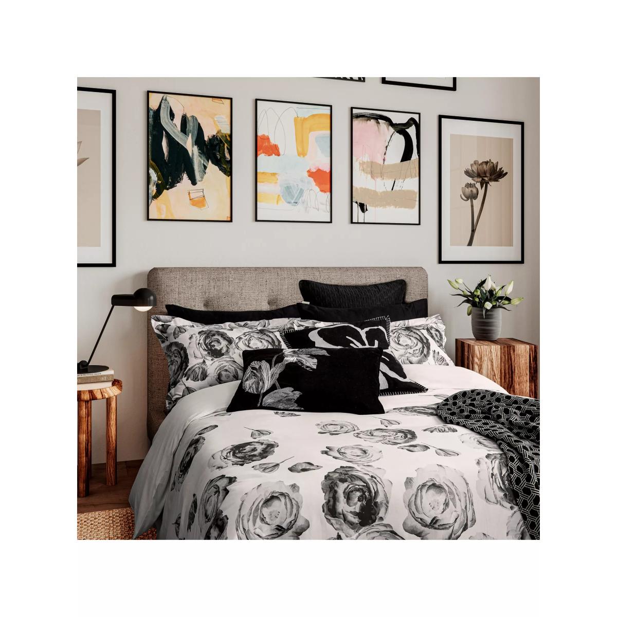 Ted Baker Mono Floral Duvet Cover Set – image 2