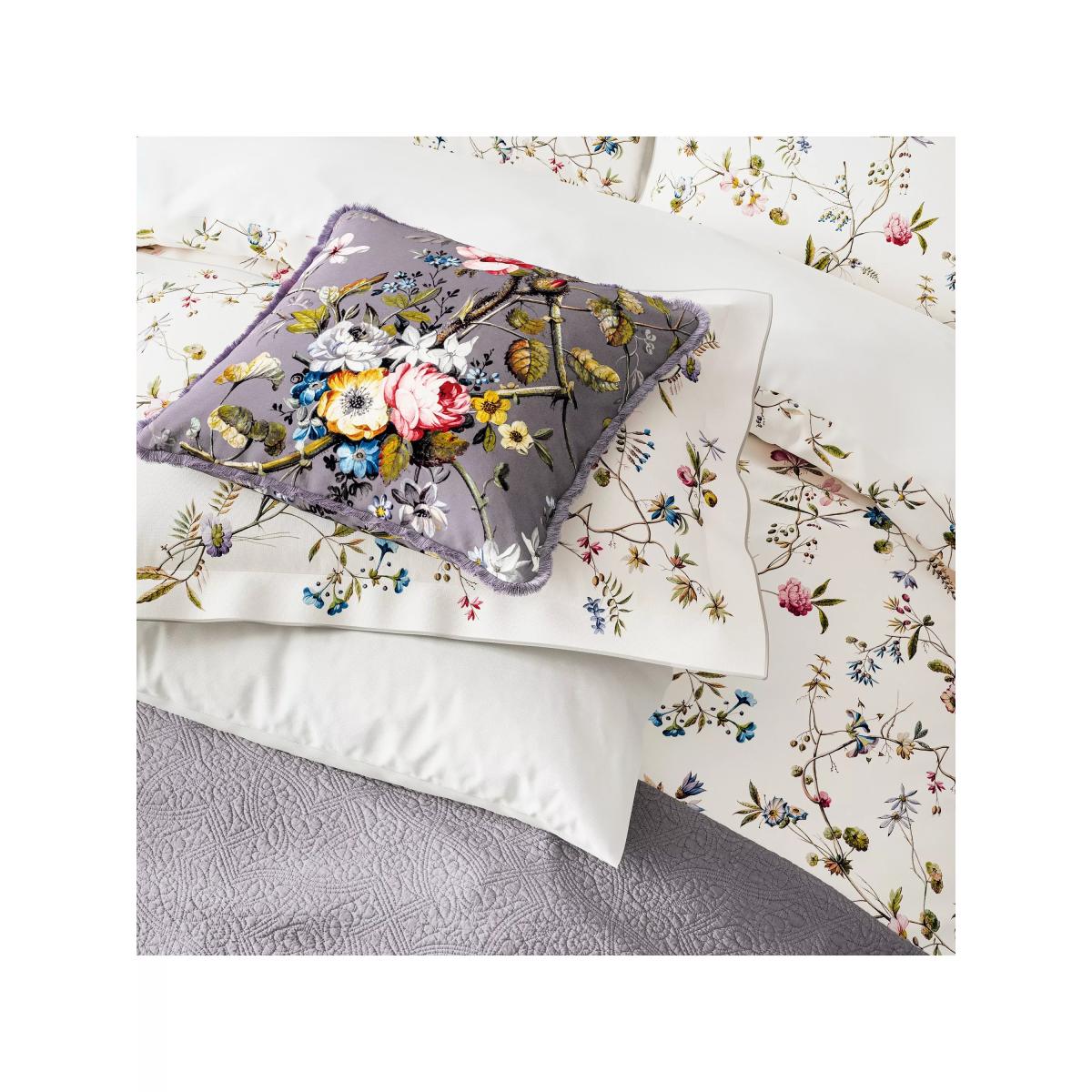 V&A Kilburn Floral Duvet Cover Set – image 5