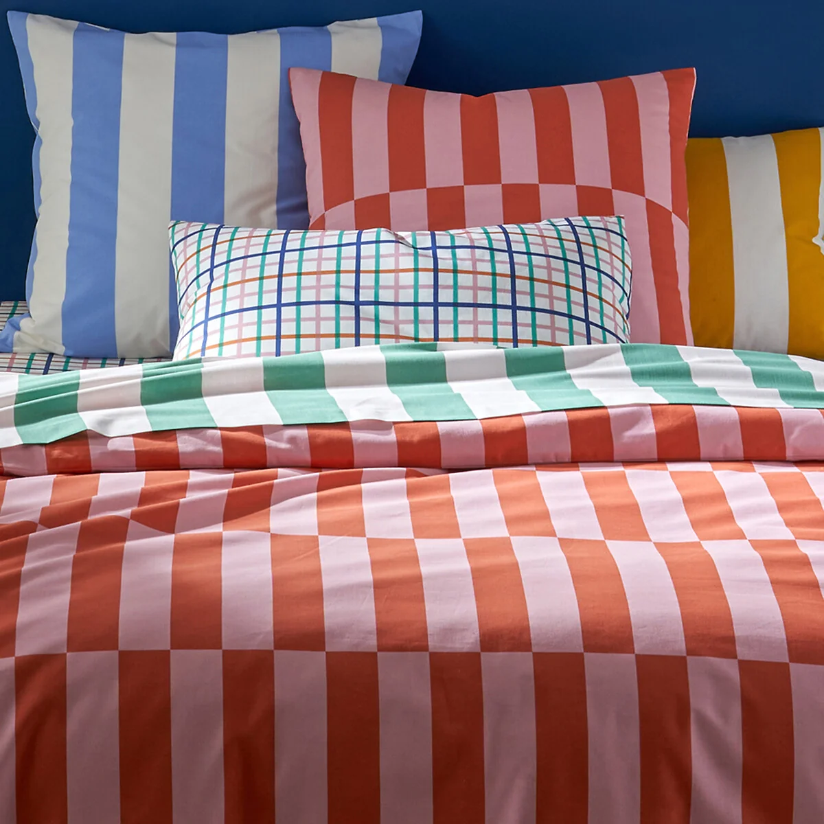 Tabaka Red 50% Recycled Cotton Duvet Cover – image 2