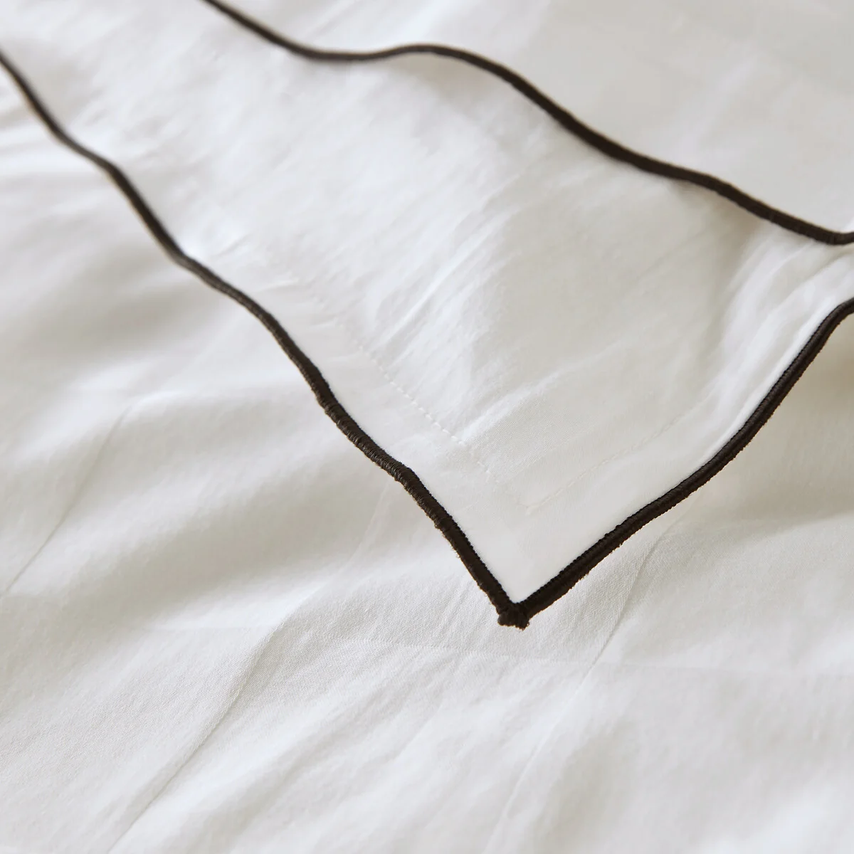 Victor Checkerboard 100% Washed Cotton Satin 300 Thread Count Duvet Cover – image 5