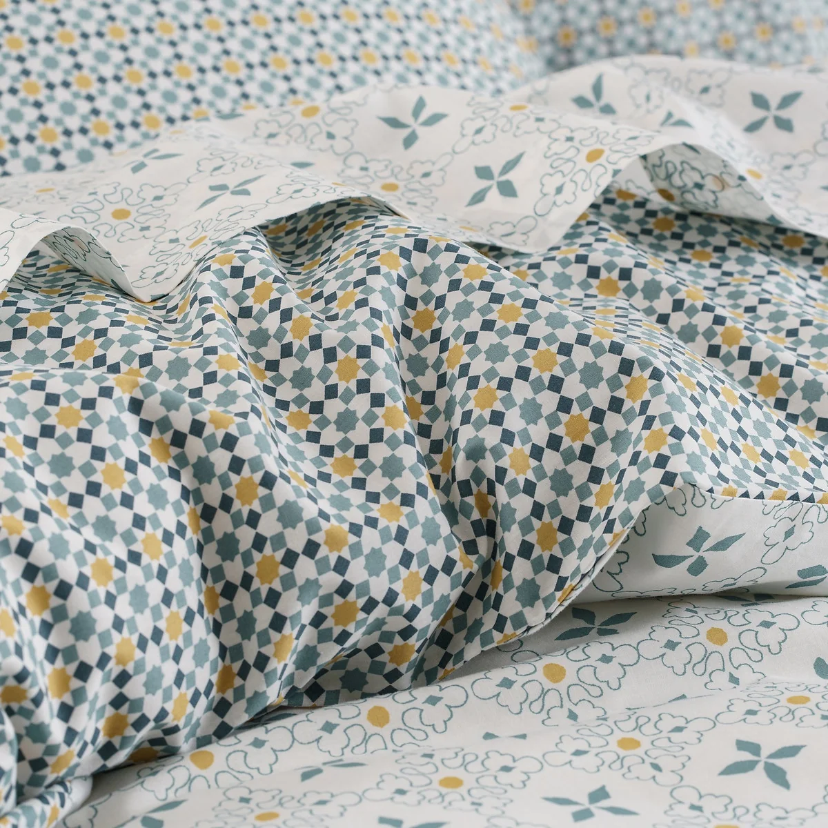 Teyben Tiled Geometric 100% Cotton Duvet Cover – image 2
