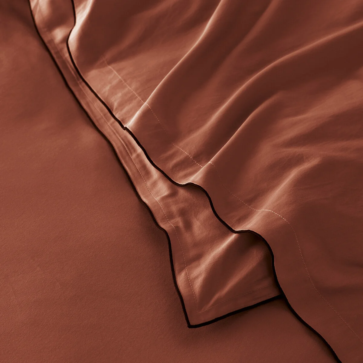 Victor Plain Washed Cotton Satin 300 Thread Count Duvet Cover – image 4