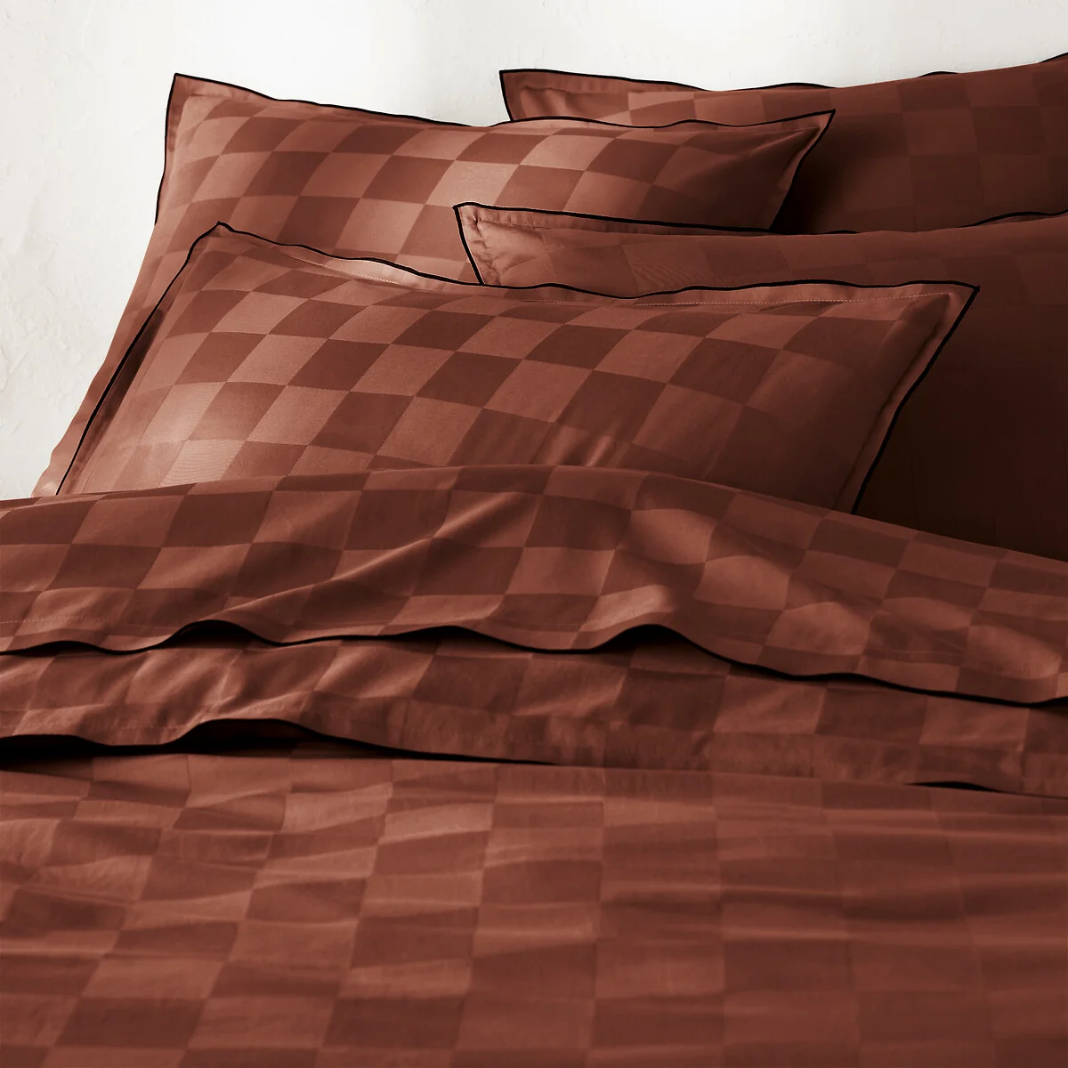 Victor Checkerboard Washed Cotton Satin Duvet Cover – image 2