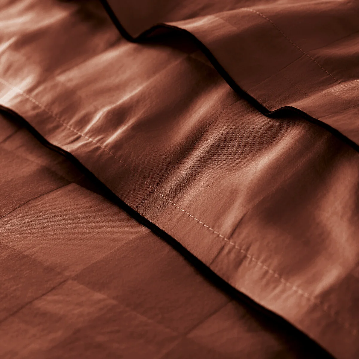 Victor Checkerboard Washed Cotton Satin Duvet Cover – image 3