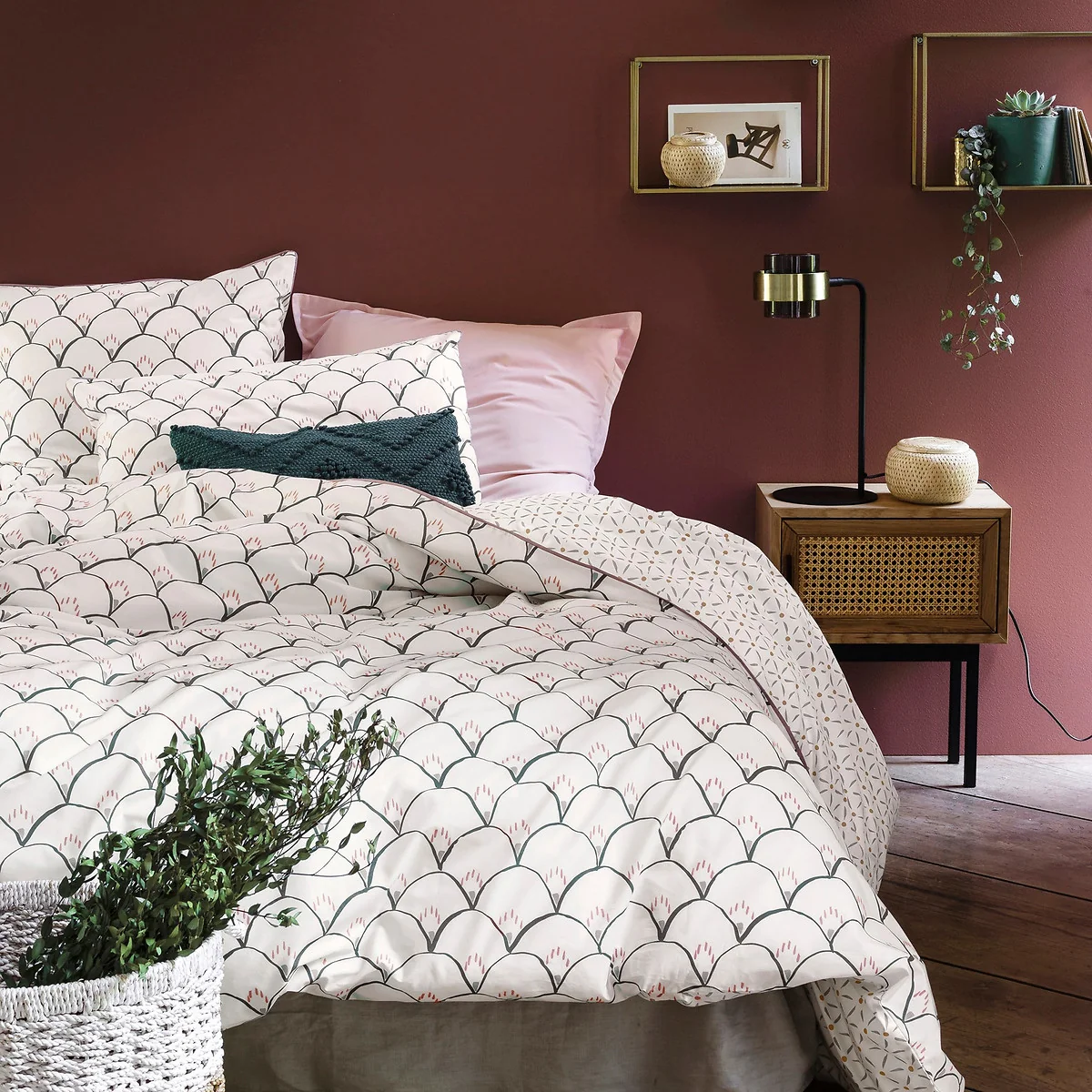 Elka Scale Print 100% Cotton Percale 200 Thread Count Duvet Cover – image 1
