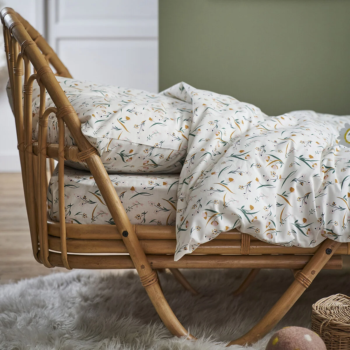 Miria Floral Organic Cotton Duvet Cover – image 2