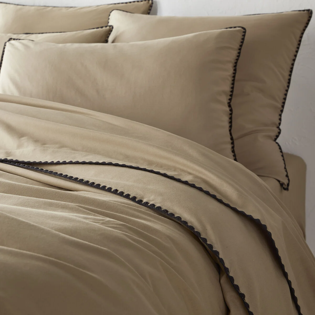 Merida Embroidered Washed Cotton Duvet Cover – image 3