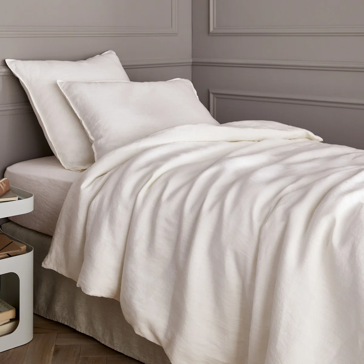 Elina 100% Washed Linen Duvet Cover – image 2