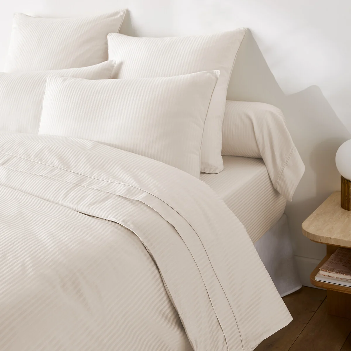 Opale Striped Cotton Satin 350 Thread Count Duvet Cover – image 1