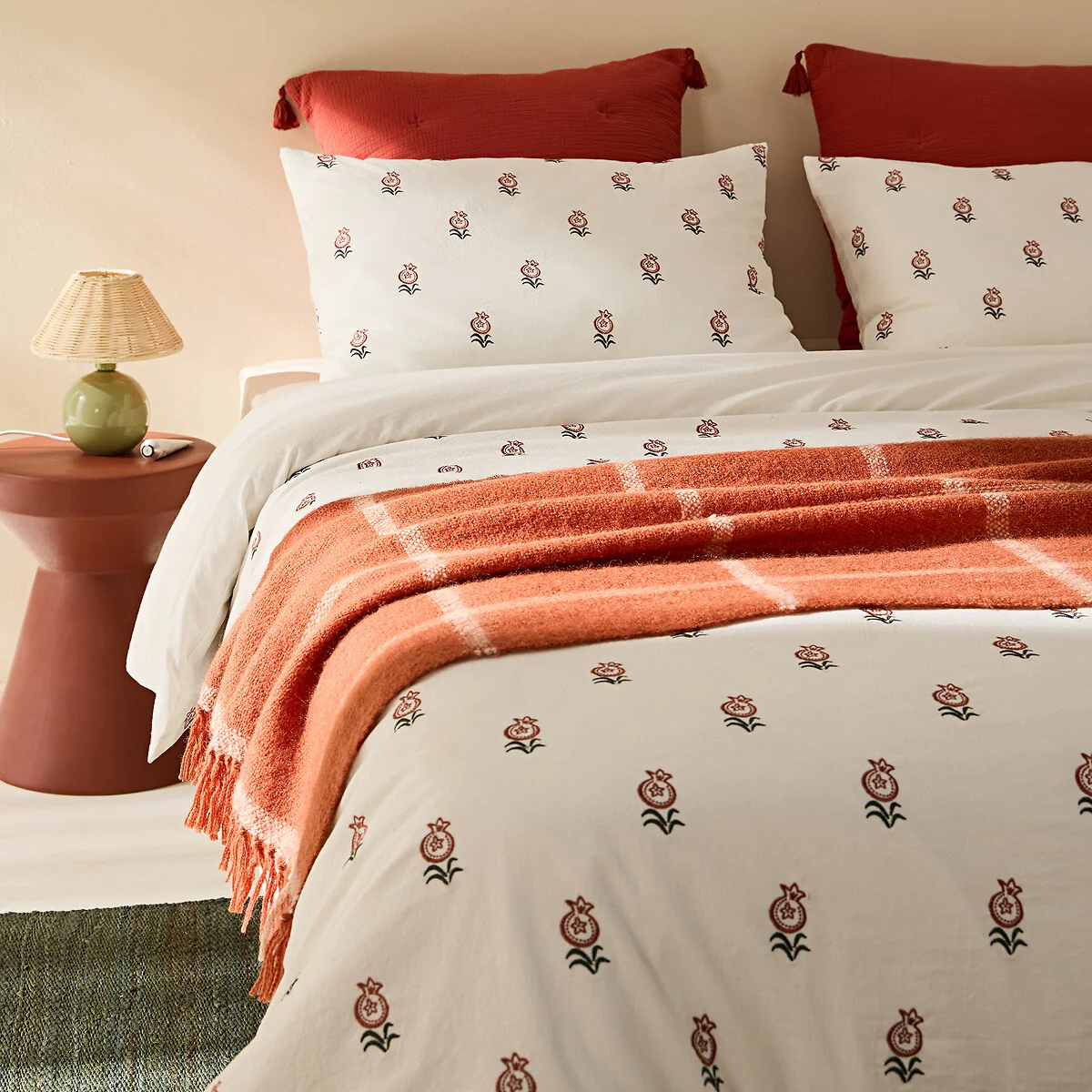 Anda Embroidered Cotton Vintage Duvet Cover – image 2
