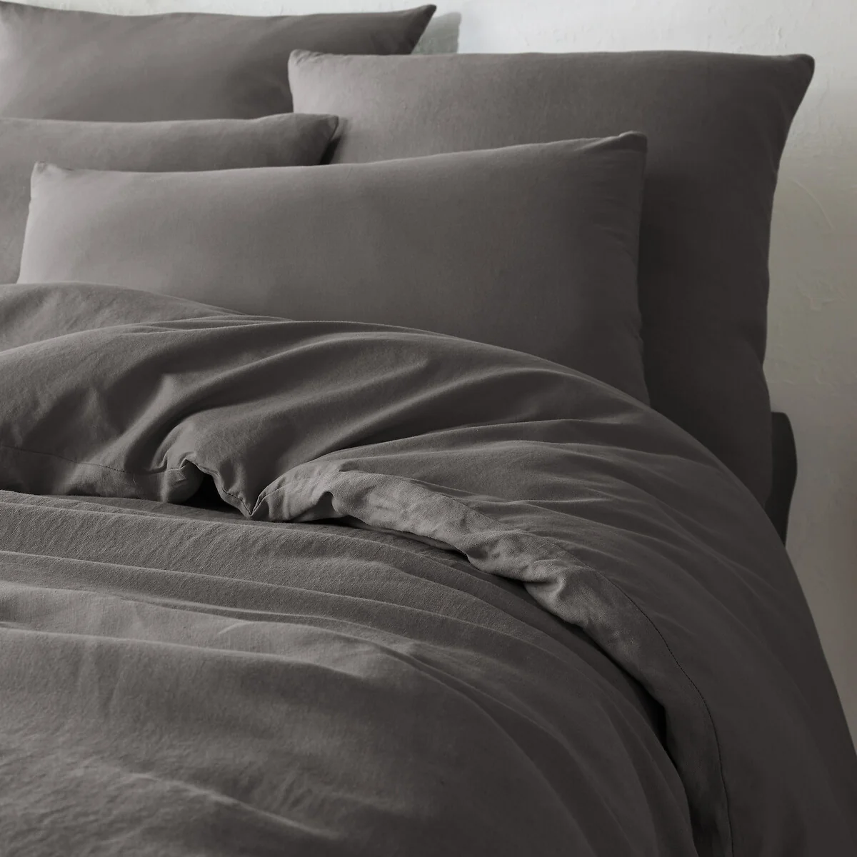 Annaba Two-Sided Washed Linen & Cotton Duvet Cover – image 1