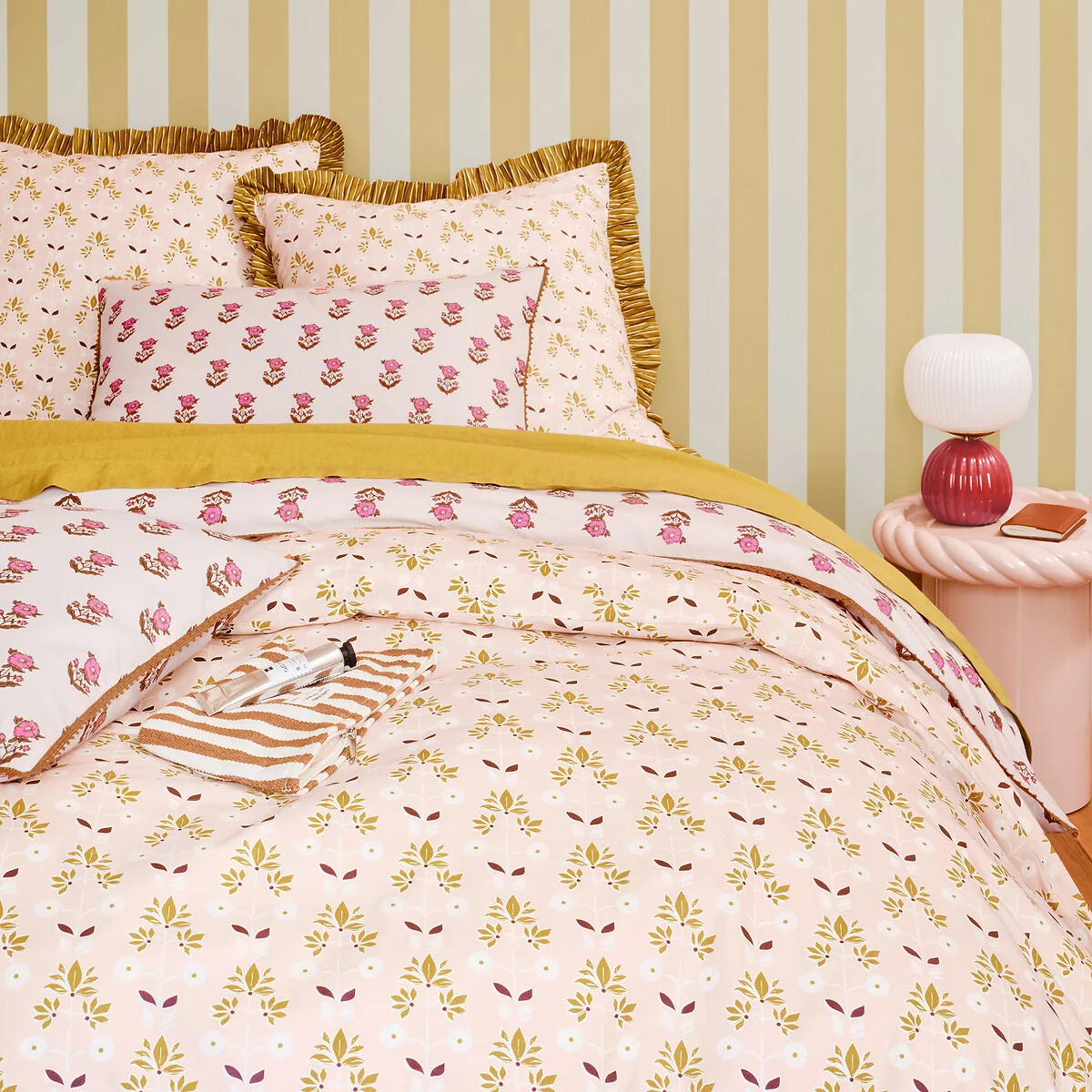 Dimani Washed Cotton Duvet Cover – image 2