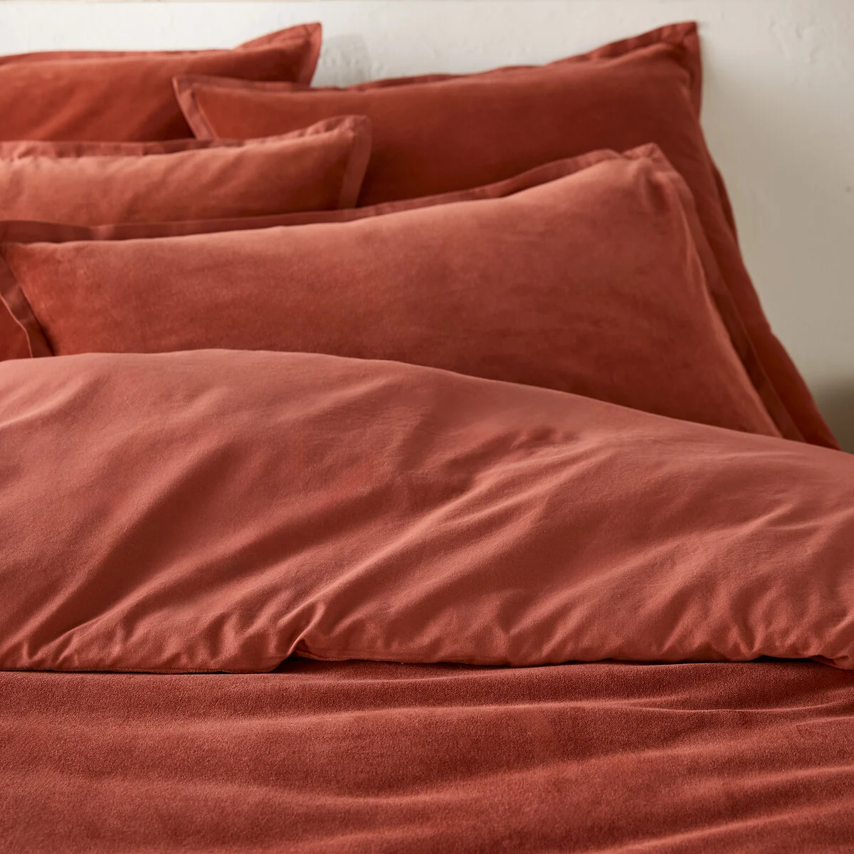 Noria Double-Sided Duvet Cover in Washed Cotton/Velvet – image 2