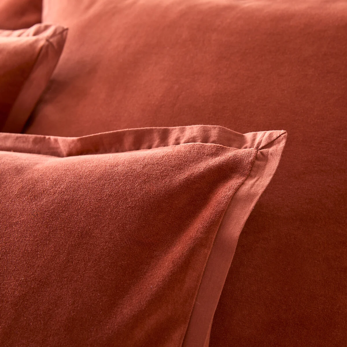 Noria Double-Sided Duvet Cover in Washed Cotton/Velvet – image 4