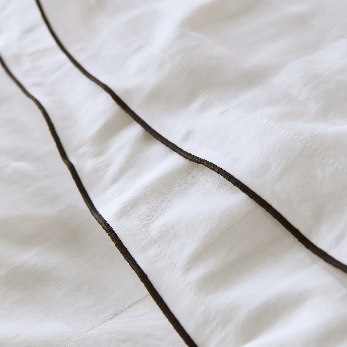 Victor Checkerboard 100% Washed Cotton Satin 300 Thread Count Duvet Cover – image 3