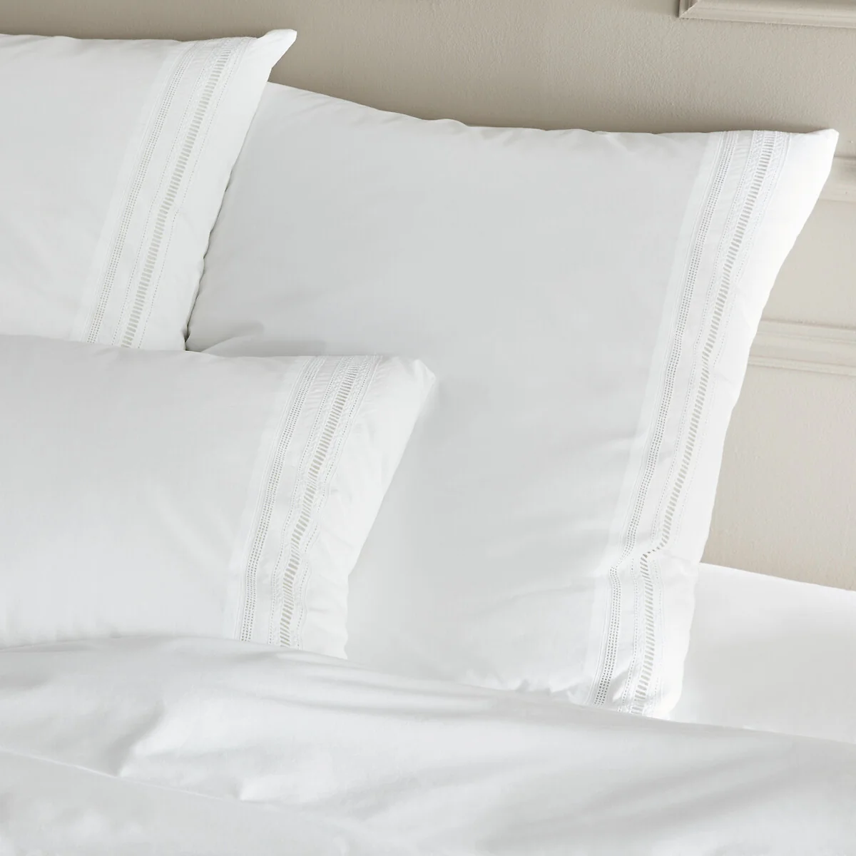 Florentina Embroidered 100% Cotton Percale Duvet Cover – image 2